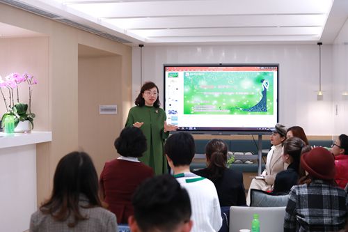 李玉红律师讲解《民法典》_副本.jpg