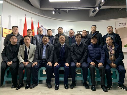 合影留念_副本.jpg