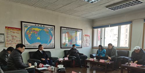 座谈会现场_副本.jpg