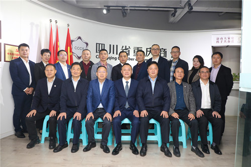 6合影留念.jpg