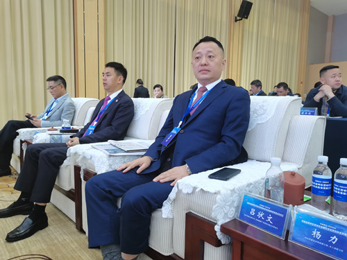 会长在现场_副本.jpg