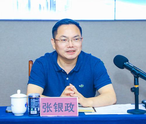 重庆市市场监管局党组成员、副局长张银政_副本.jpg