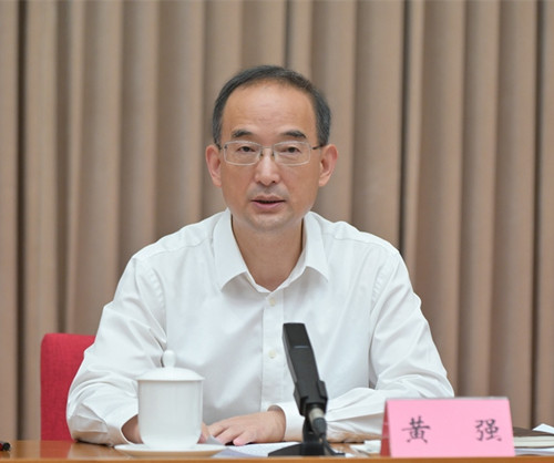 四川省委副书记、省长黄强讲话_副本.jpg