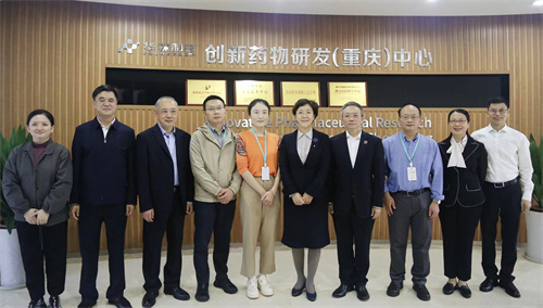 合影2.jpg