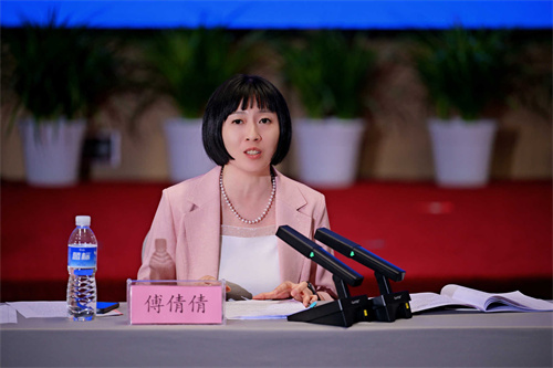 3重庆市发展和改革委员会总经济师、二级巡视员、重庆市第四批赴四川挂职干部工作队临时党支部副书记傅倩倩.jpg