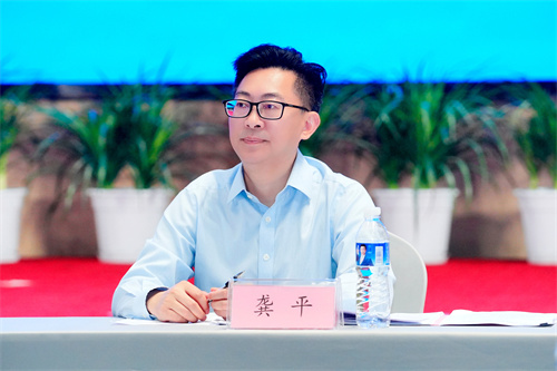 4重庆市政府驻四川办龚平副主任.jpg